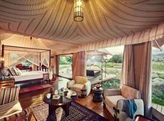 Presidentiële suite tent, https://tutc.com/chamba-camp-thiksey-room-categories.php