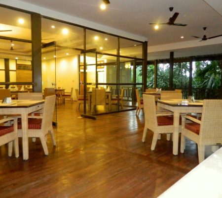 Restaurant, Infinity Resort Kaziranga