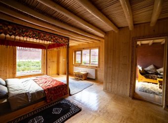 Shan Suite, Lungmar Remote Camp